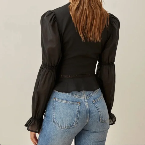 Reformation Meadowlark Top - Picture 2 of 9